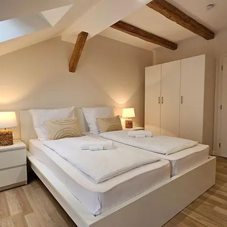Yfb I 130M2 Designwohnung Mit 2 Baedern Gera Exterior foto