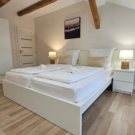 Yfb I 130M2 Designwohnung Mit 2 Baedern Gera Exterior foto