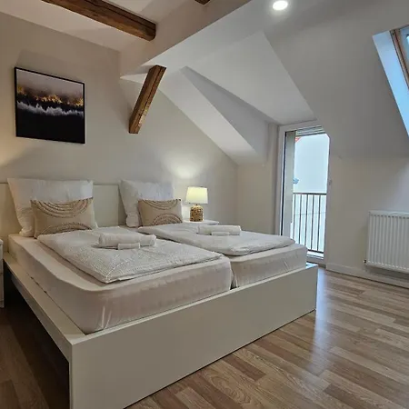 Yfb I 130M2 Designwohnung Mit 2 Baedern Gera Exterior foto