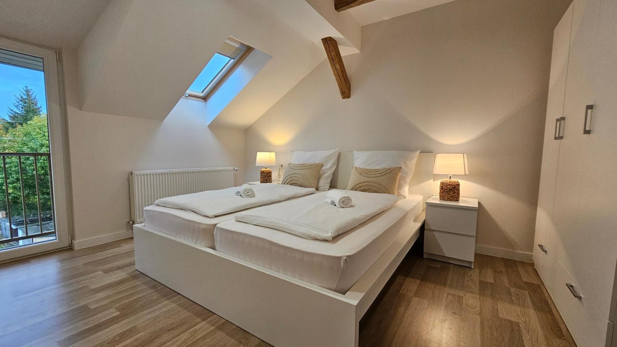 Yfb I 130m2 Designwohnung Mit 2 Baedern * Gera